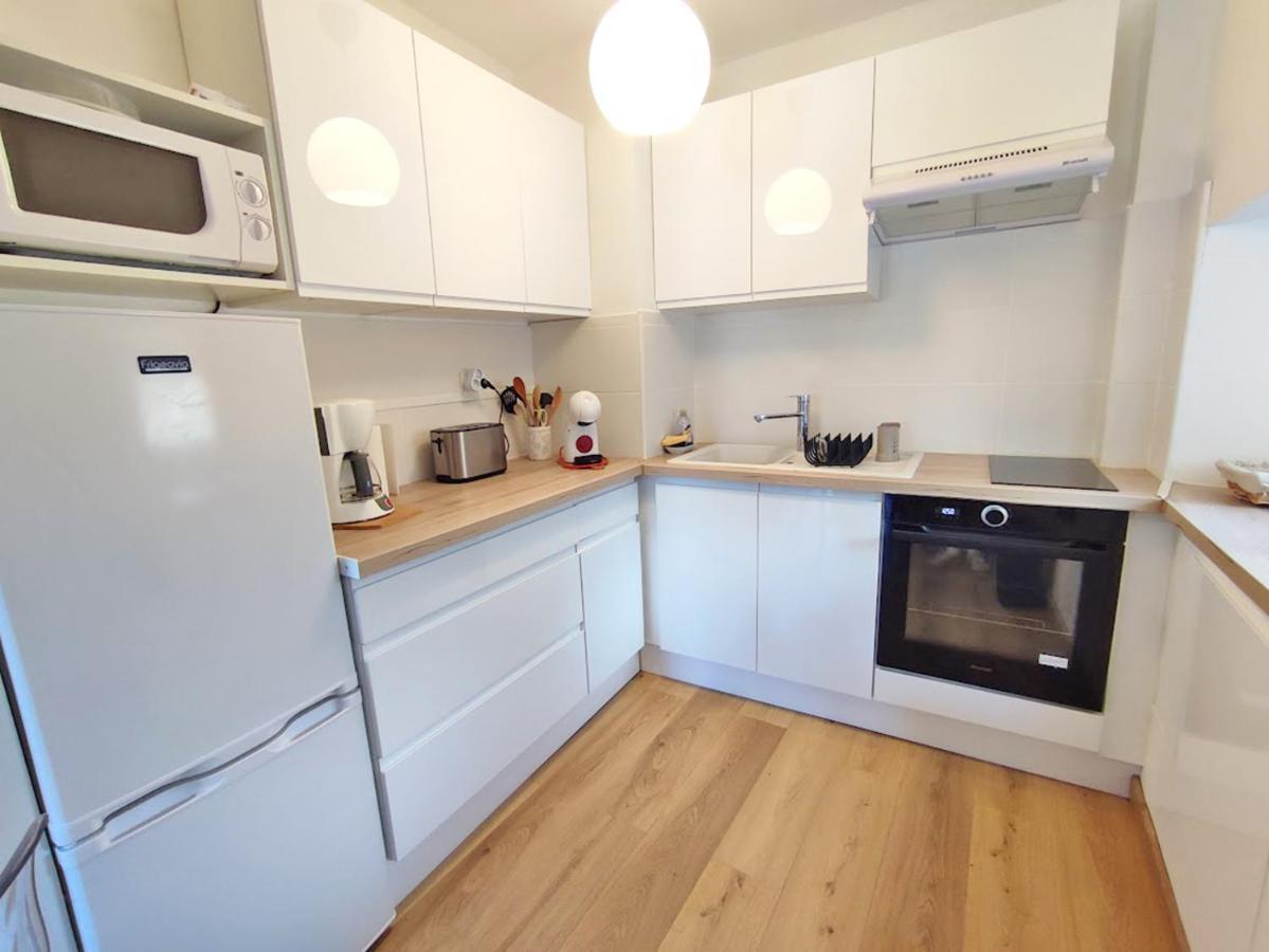 Chez Dominique, T2, Centre Ville, Vue Montagne, Wifi, 4 Personnes Bagnères-de-Luchon 外观 照片